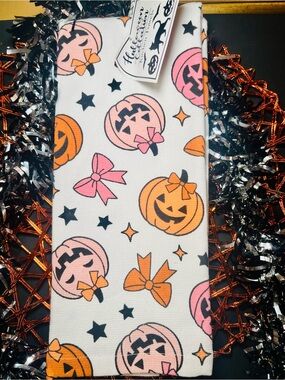 2 Halloween Pumpkins & Ribbon Bows Kitchen Towels Pink & Orange Jack o Lanterns